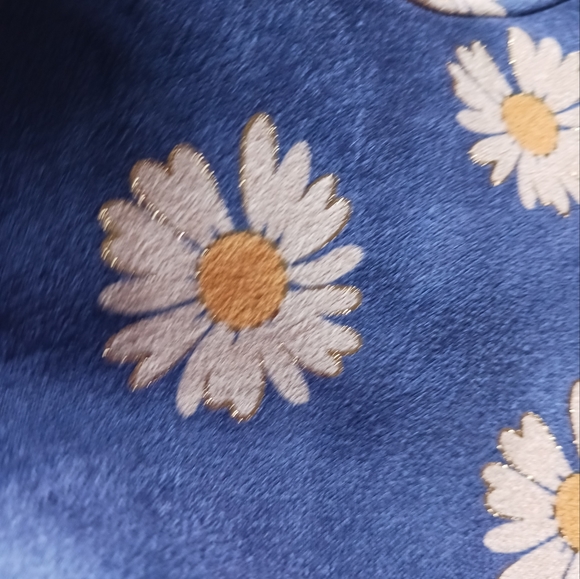 Daisy Suedette Dress Short Short Sleeve Relaxed Fit Dress Soft Sz Large 12 Girl - Picture 2 of 8